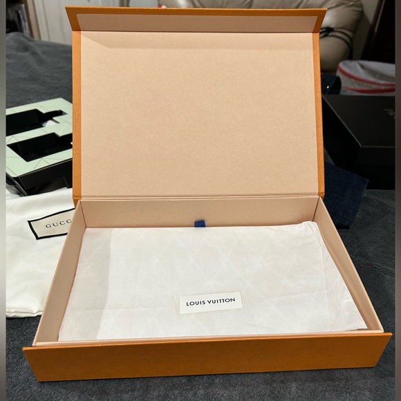 LV BOX ONLY - Picture 2 of 3